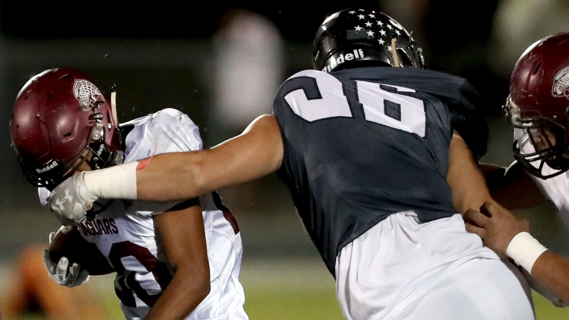 Moutinan View vs Desert View